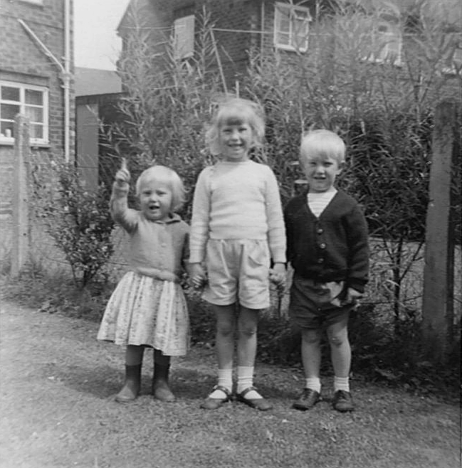 Sue, John and Ann as children